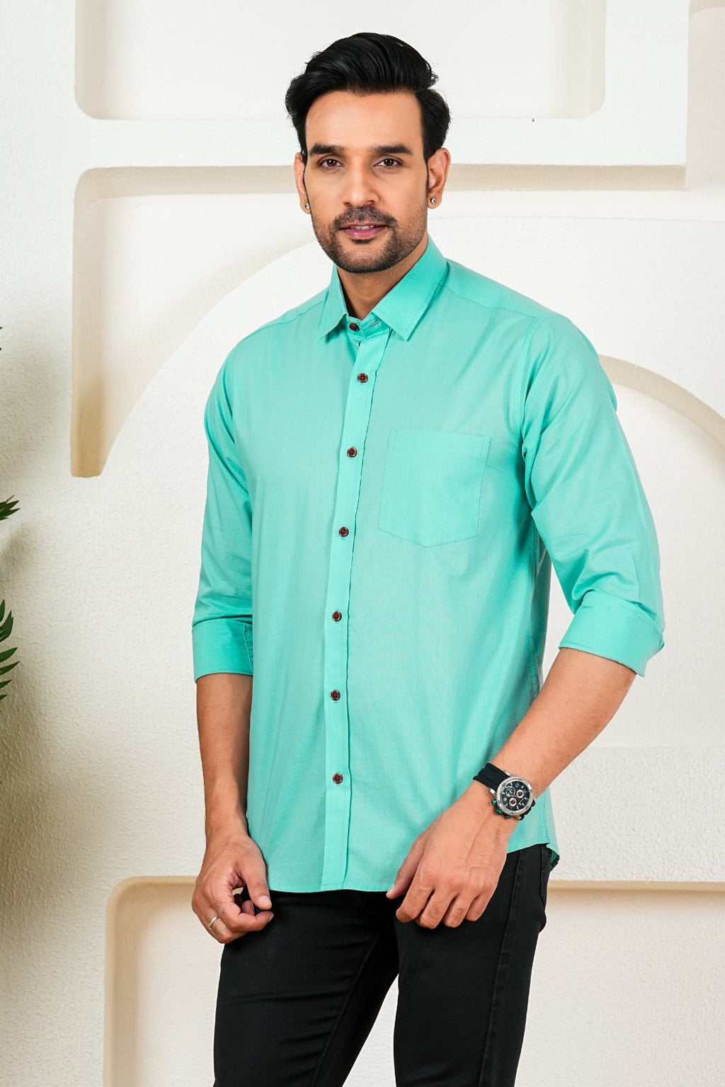 Men's Solid Aqua Green Casual Shirt