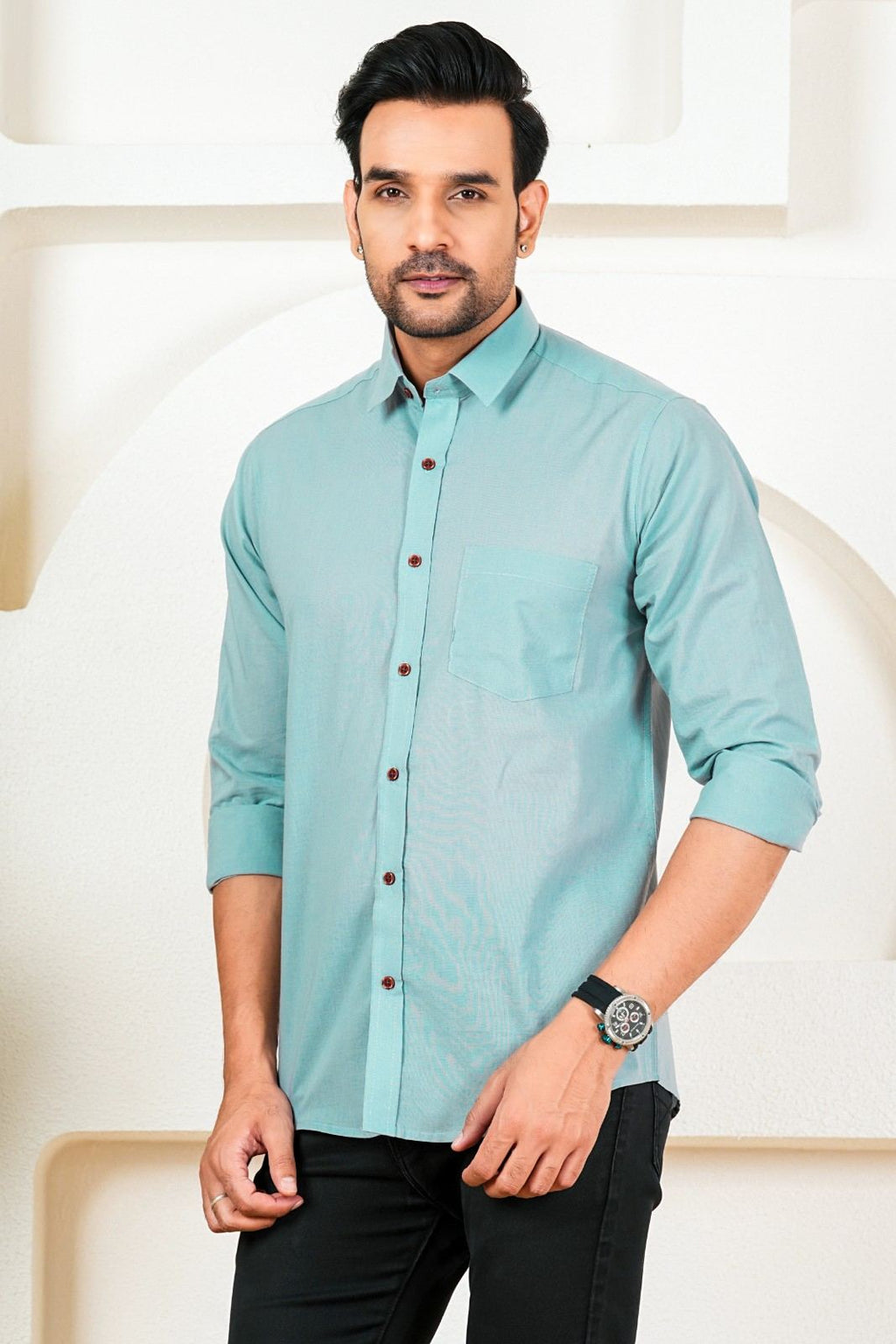 Men's Solid Sky Blue Full Sleeve Shirt