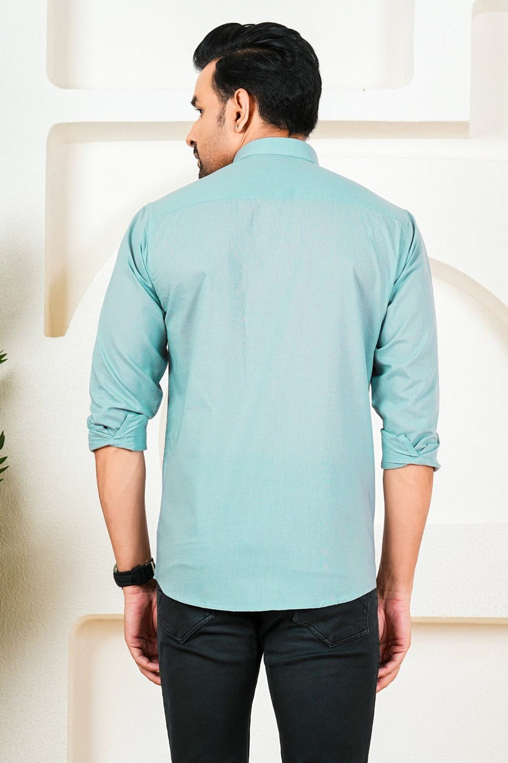 Men's Solid Sky Blue Full Sleeve Shirt