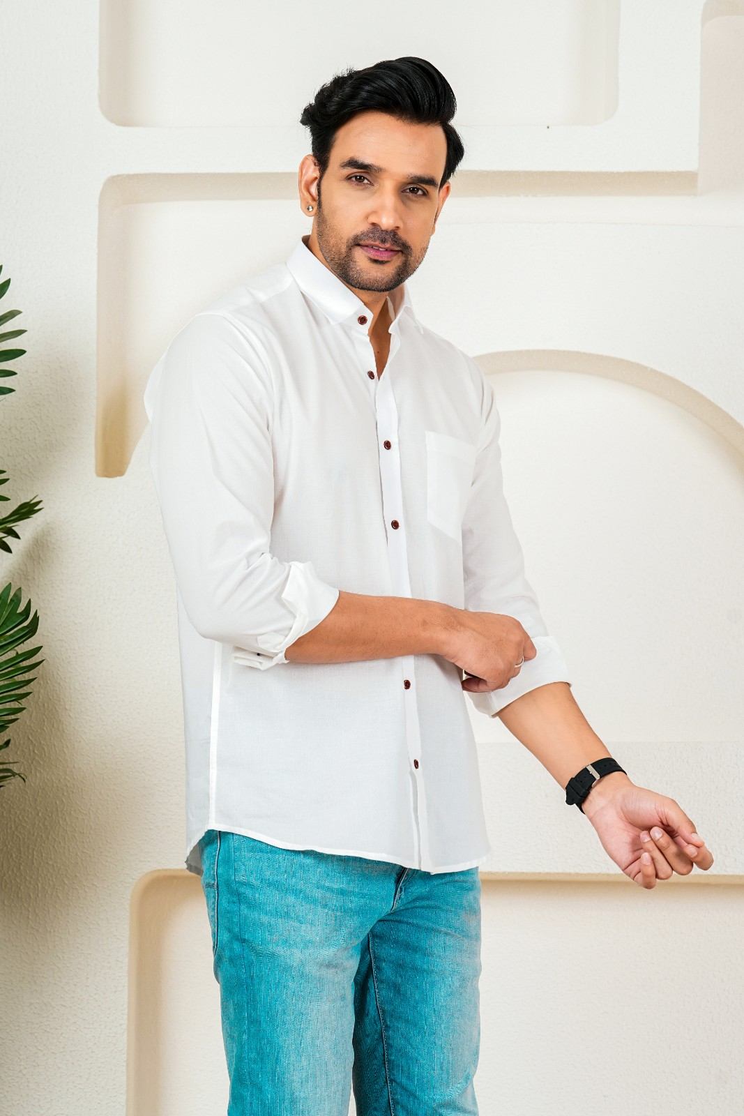 Men's Classic White Full Sleeve Casual Shirt
