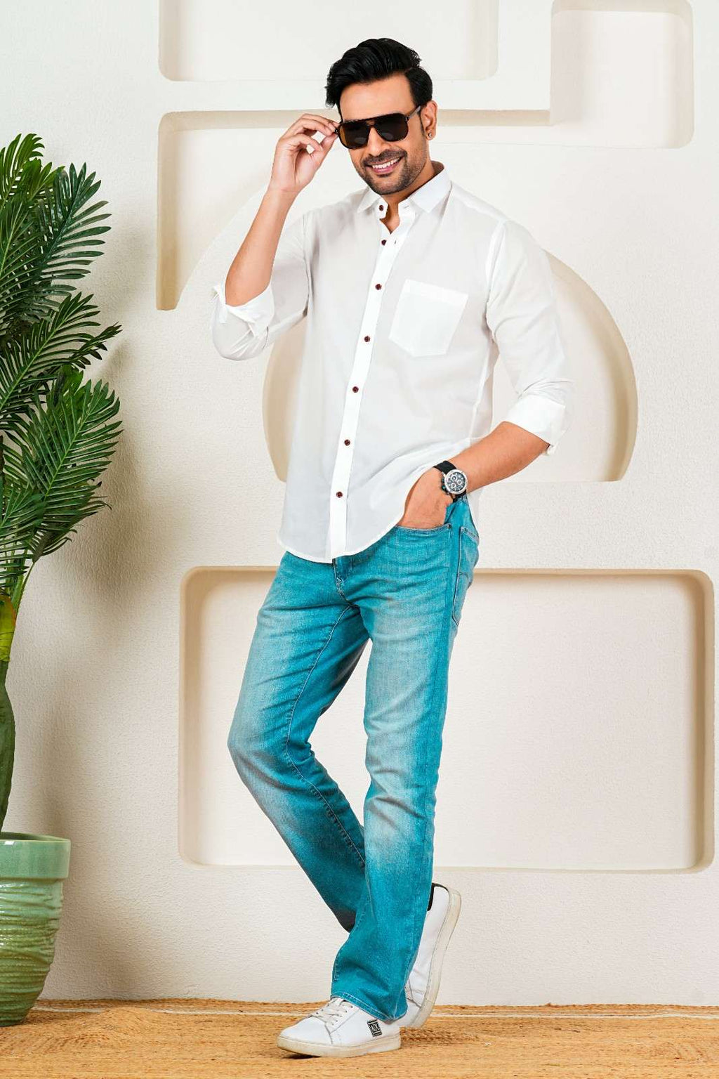 Men's Classic White Full Sleeve Casual Shirt
