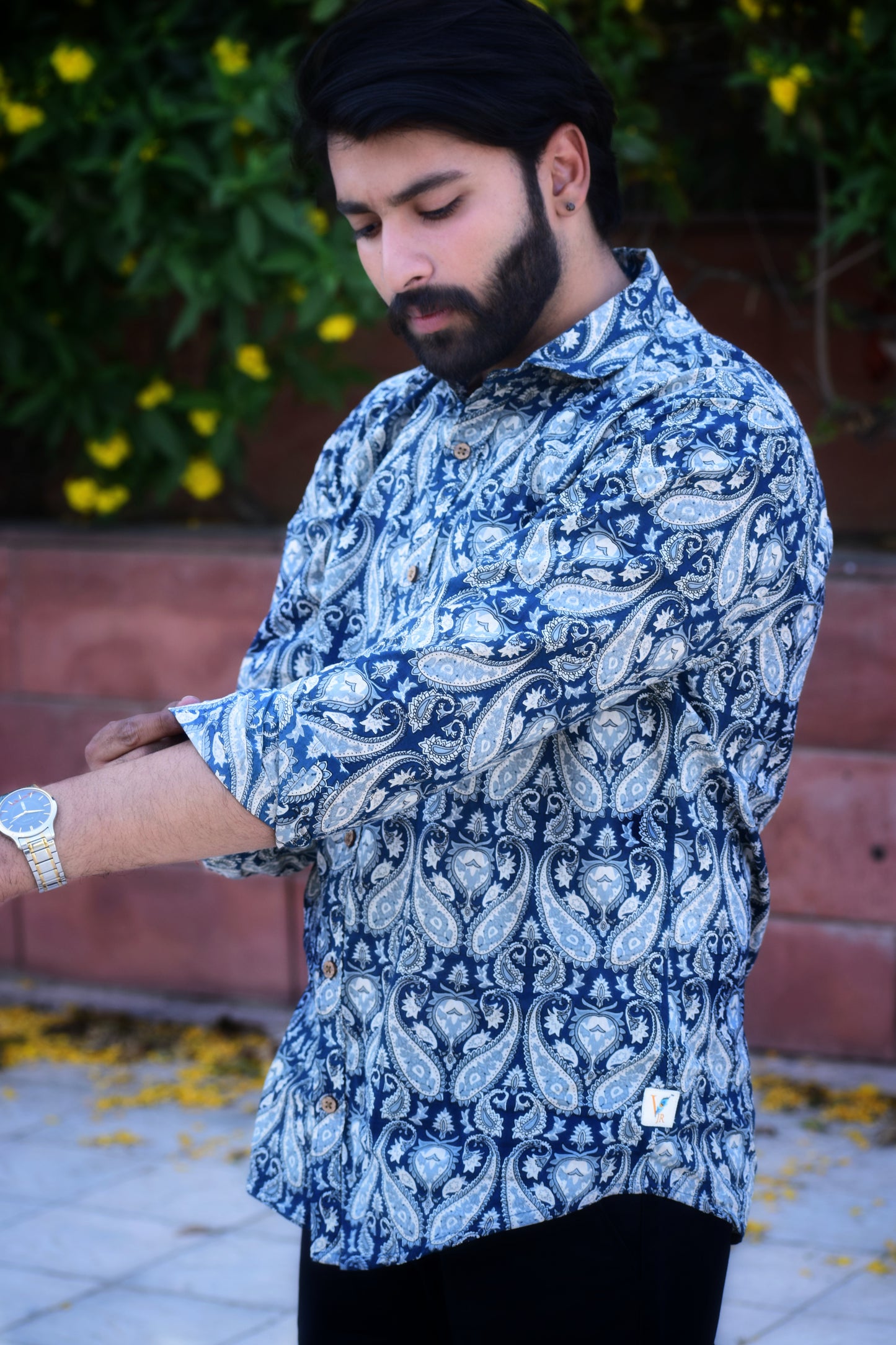 VJR Blue Paisley Full Sleeves Shirt