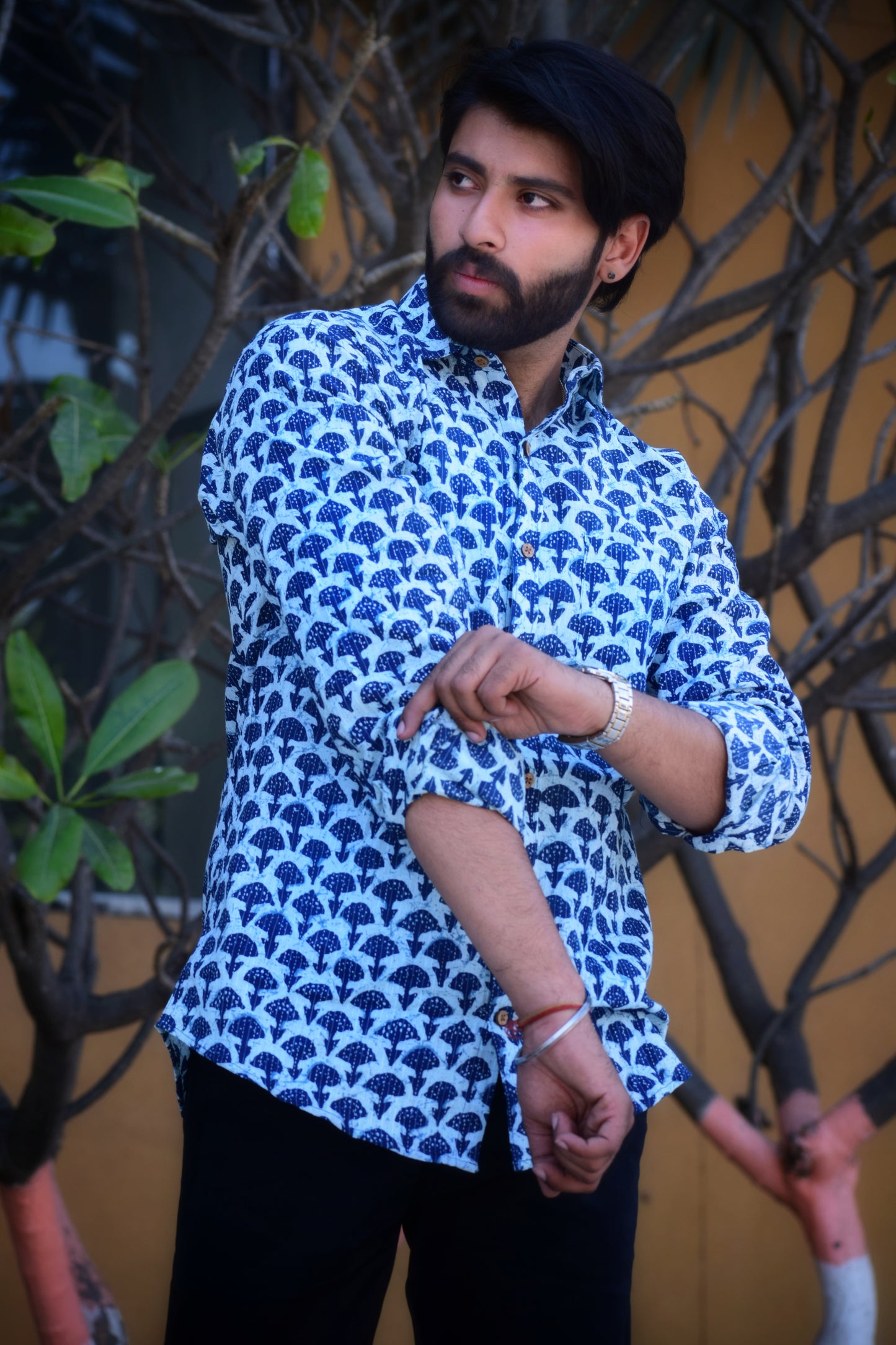 VJR Katha Floral Patterned Full Sleeves Shirt